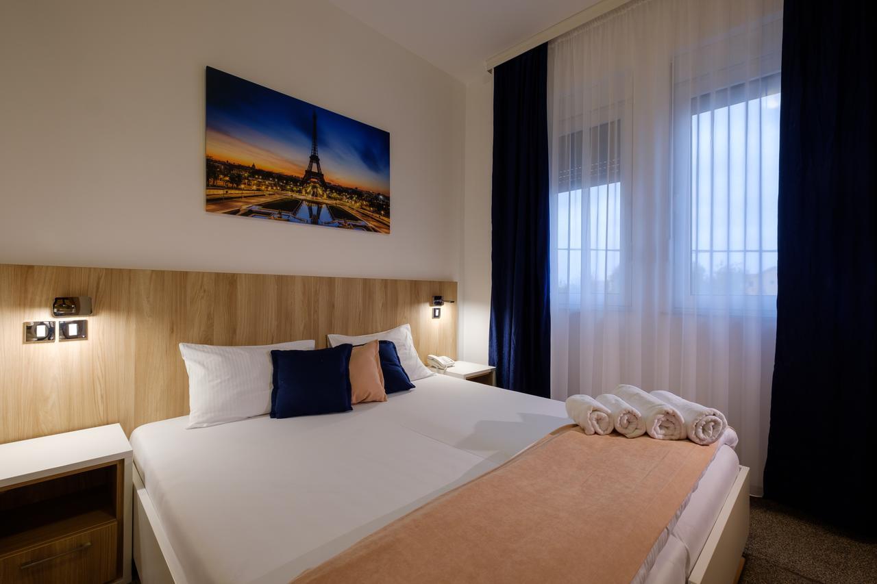 Airport Hotel Garni Belgrado Exterior foto